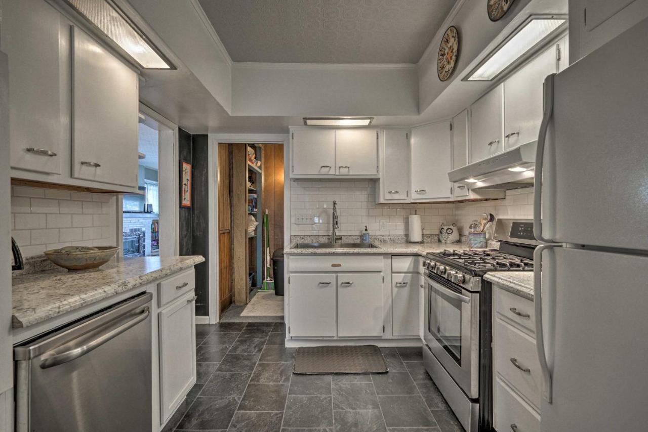 Comfortable Craftsman Home - 2 Miles To Ub Campus! Buffalo Esterno foto
